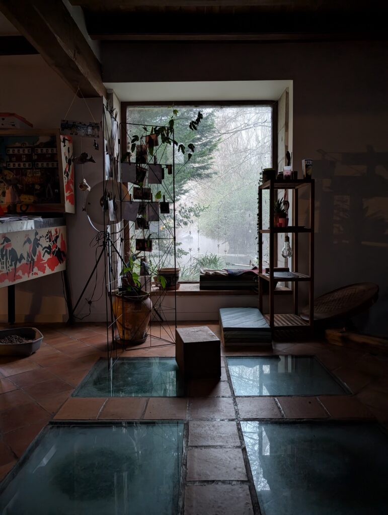 Colas Mornet architecte — fragment - fenêtre - moulin